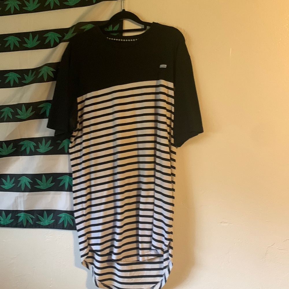 Connetic long tee
